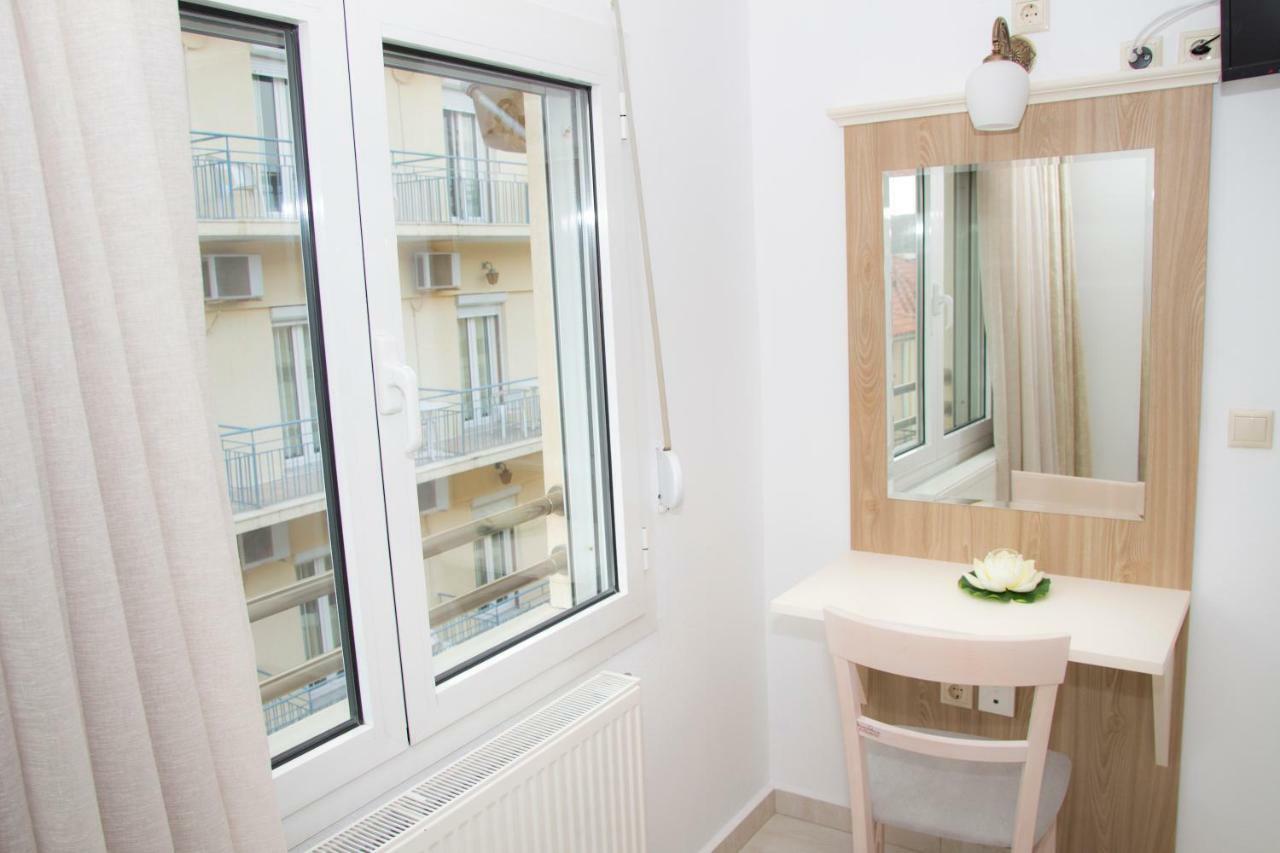 Hotel Astron Mírina Kültér fotó
